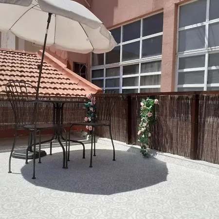 וילה Moradia Em Vila Da Cidade *